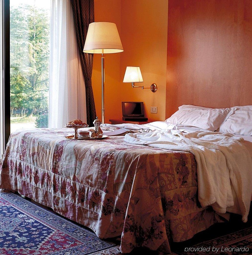 Hotel Al Ponte Gradisca dʼIsonzo Pokoj fotografie